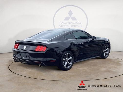 2016 Ford Mustang V6