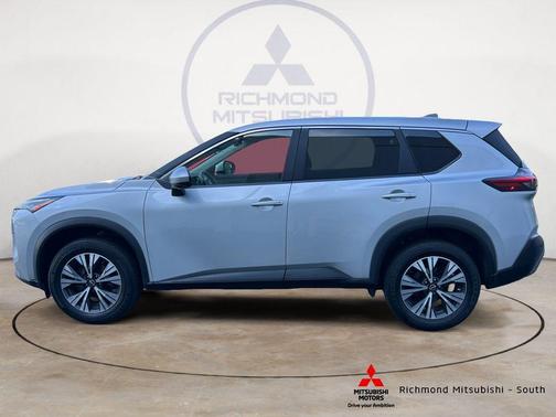 Brilliant Silver Metallic 2023 Nissan Rogue SV