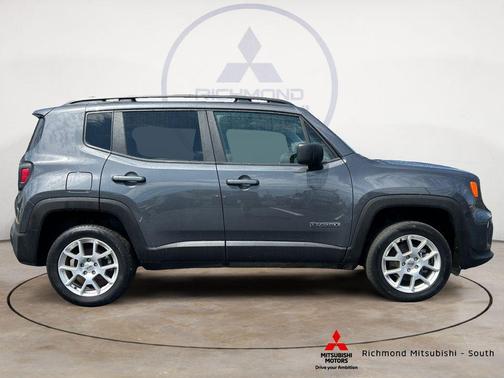 Graphite Gray 2023 Jeep Renegade Latitude