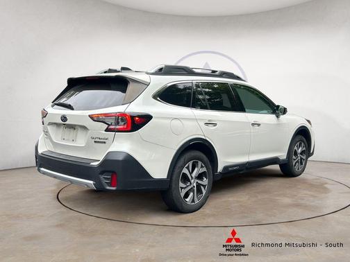 Crystal White Pearl 2022 Subaru Outback Touring