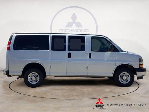 2021 Chevrolet Express 3500 LT