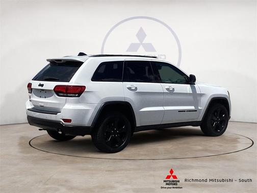2019 Jeep Grand Cherokee Laredo