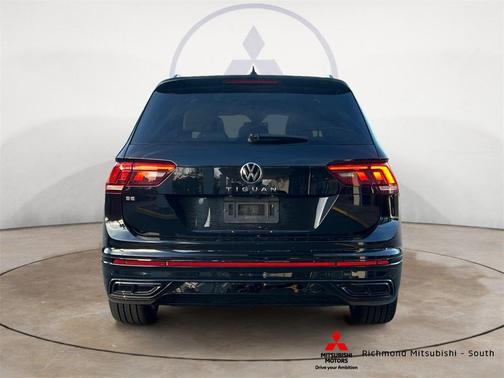 2024 Volkswagen Tiguan 2.0T SE R-Line Black