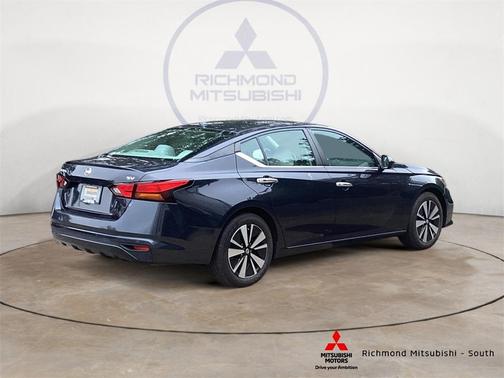 2021 Nissan Altima 2.5 SV