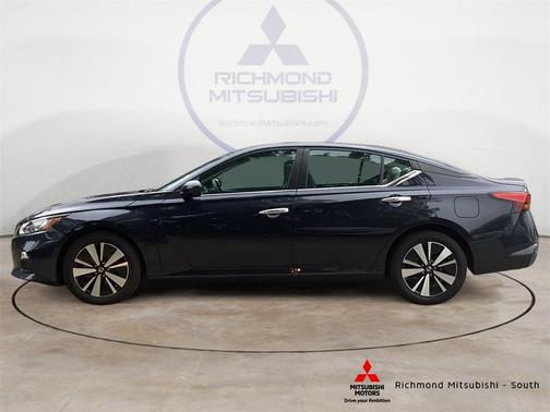 2021 Nissan Altima 2.5 SV