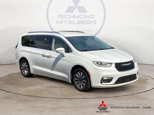 2021 Chrysler Pacifica Hybrid Touring L