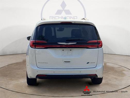 2021 Chrysler Pacifica Hybrid Touring L