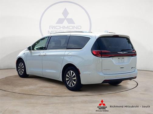 2021 Chrysler Pacifica Hybrid Touring L