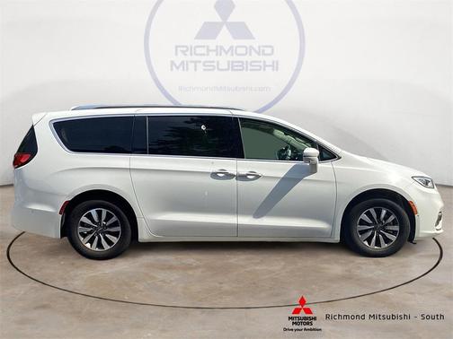 2021 Chrysler Pacifica Hybrid Touring L
