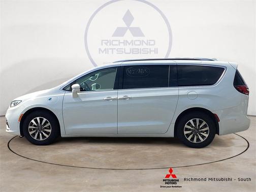 2021 Chrysler Pacifica Hybrid Touring L