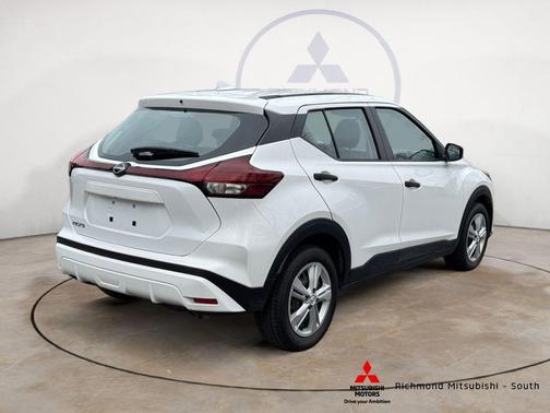 2022 Nissan Kicks S