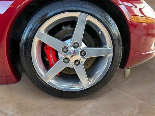 2005 Chevrolet Corvette Base