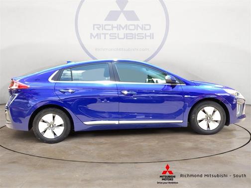 2020 Hyundai IONIQ Hybrid SE