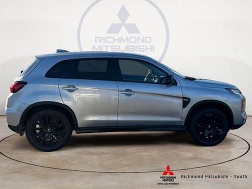 Alloy Silver Metallic 2026 Mitsubishi Outlander Sport 2.0 LE