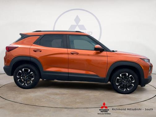 Vivid Orange Metallic 2022 Chevrolet Trailblazer LT