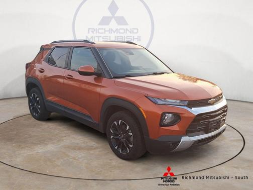 Vivid Orange Metallic 2022 Chevrolet Trailblazer LT
