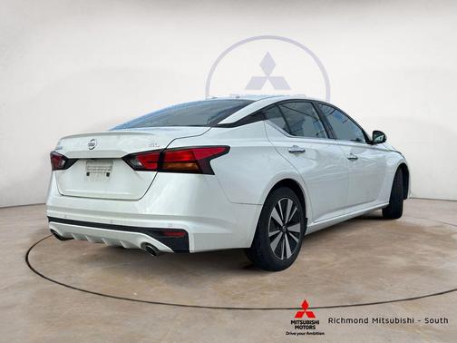 2022 Nissan Altima 2.5 SL