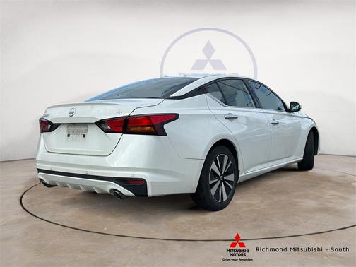 2022 Nissan Altima 2.5 SL