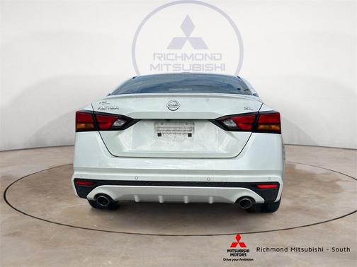 2022 Nissan Altima 2.5 SL