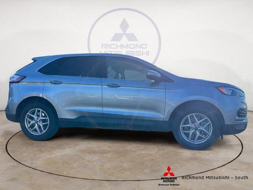 Silver Metallic 2024 Ford Edge SEL