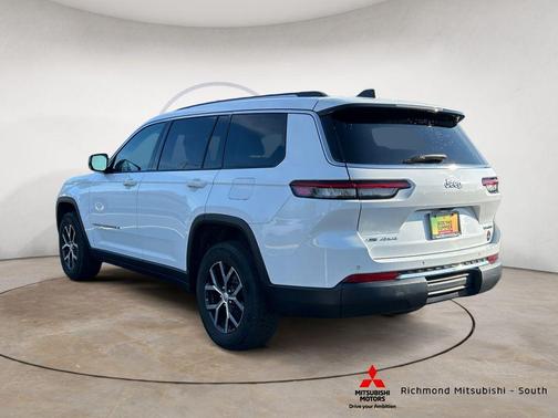 Bright White Clearcoat 2023 Jeep Grand Cherokee L Limited