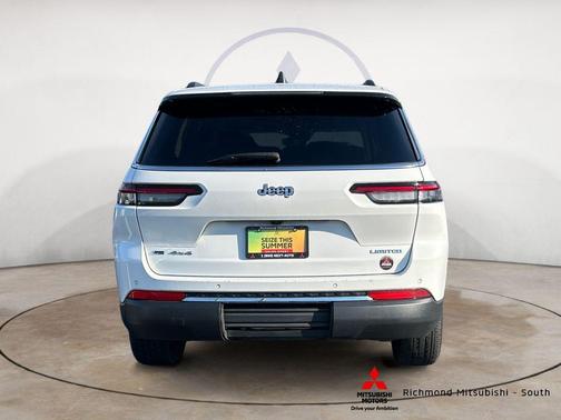 Bright White Clearcoat 2023 Jeep Grand Cherokee L Limited
