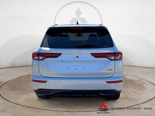 2025 Mitsubishi Outlander PHEV SEL Black Edition