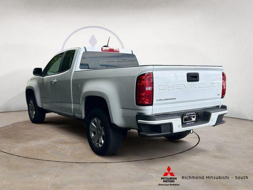 Summit White 2022 Chevrolet Colorado LT