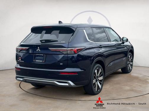 2026 Mitsubishi Outlander SE