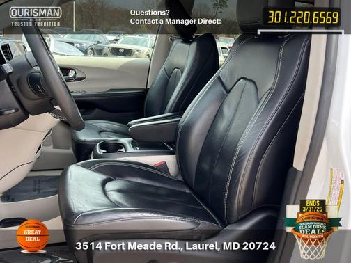 2022 Chrysler Pacifica Touring L