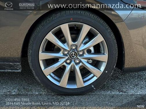 2025 Mazda Mazda3 FWD w/Preferred Package