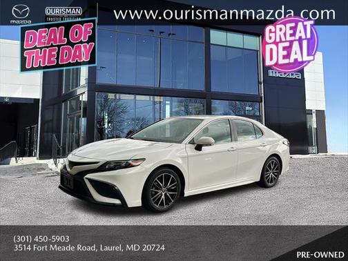 2022 Toyota Camry SE