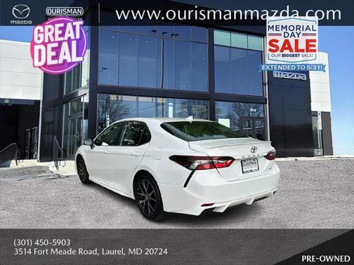 2022 Toyota Camry SE