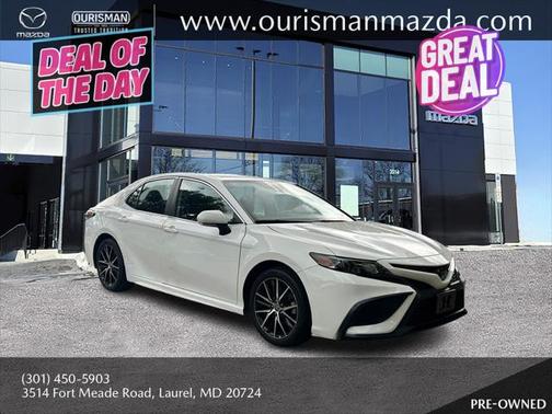 2022 Toyota Camry SE