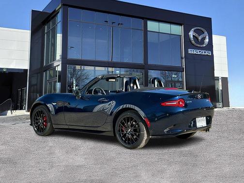2025 Mazda MX-5 Miata Club