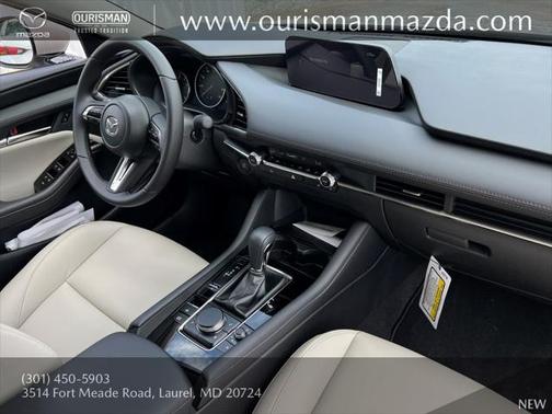 2025 Mazda Mazda3 FWD w/Preferred Package