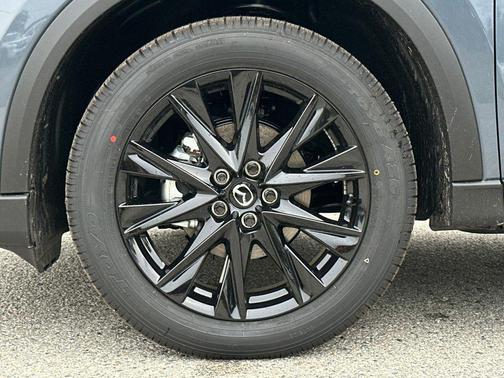 2025 Mazda CX-5 Carbon Edition