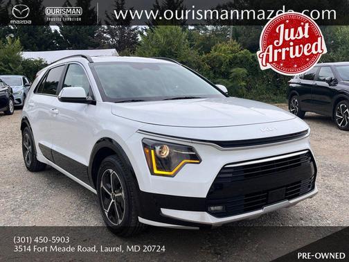 2023 Kia Niro SX