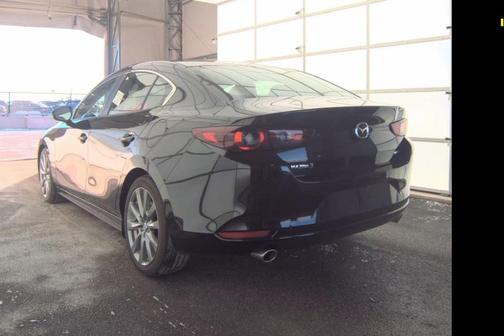 2025 Mazda Mazda3 FWD w/Preferred Package