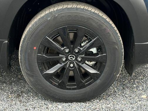 2025 Mazda CX-50 Hybrid Premium Package