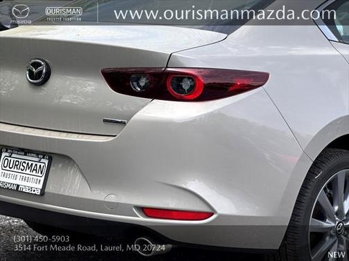 2025 Mazda Mazda3 FWD w/Preferred Package
