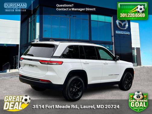 Bright White Clearcoat 2025 Jeep Grand Cherokee Altitude