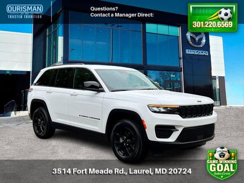 Bright White Clearcoat 2025 Jeep Grand Cherokee Altitude