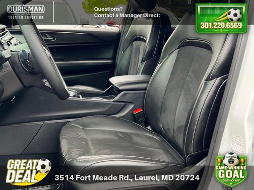Bright White Clearcoat 2025 Jeep Grand Cherokee Altitude