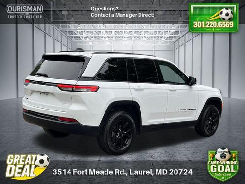 Bright White Clearcoat 2025 Jeep Grand Cherokee Altitude