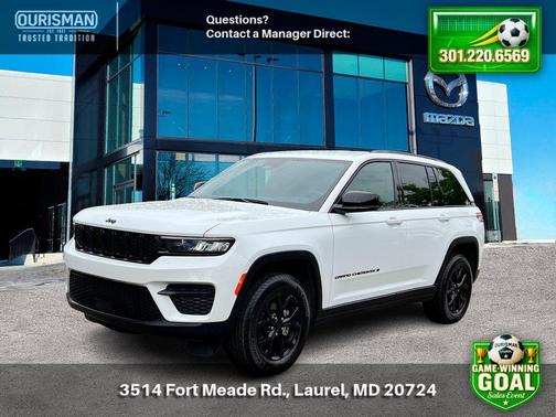 Bright White Clearcoat 2025 Jeep Grand Cherokee Altitude
