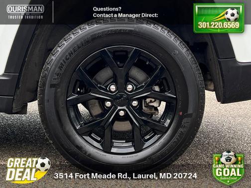 Bright White Clearcoat 2025 Jeep Grand Cherokee Altitude