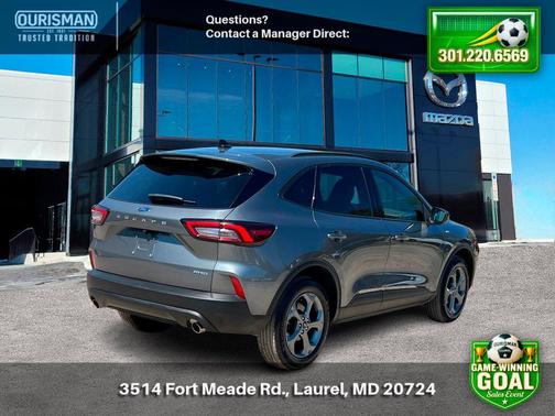 CARBONIZED GRAY METALLIC 2025 Ford Escape ST-Line