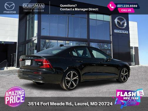 2024 Volvo S60 B5 Plus Dark Theme