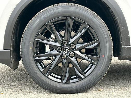 2025 Mazda CX-5 Carbon Edition